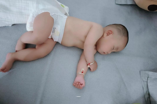 醴陵宝宝发烧可以喝牛奶吗
